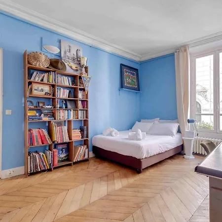 Bright Family Duplex - 3 Bedrooms Paris